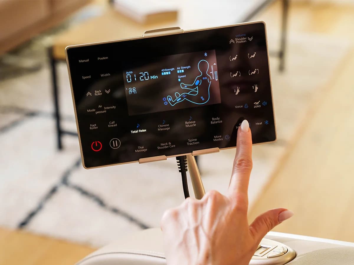 LCD touchscreen tablet, Bluetooth audio and voice control