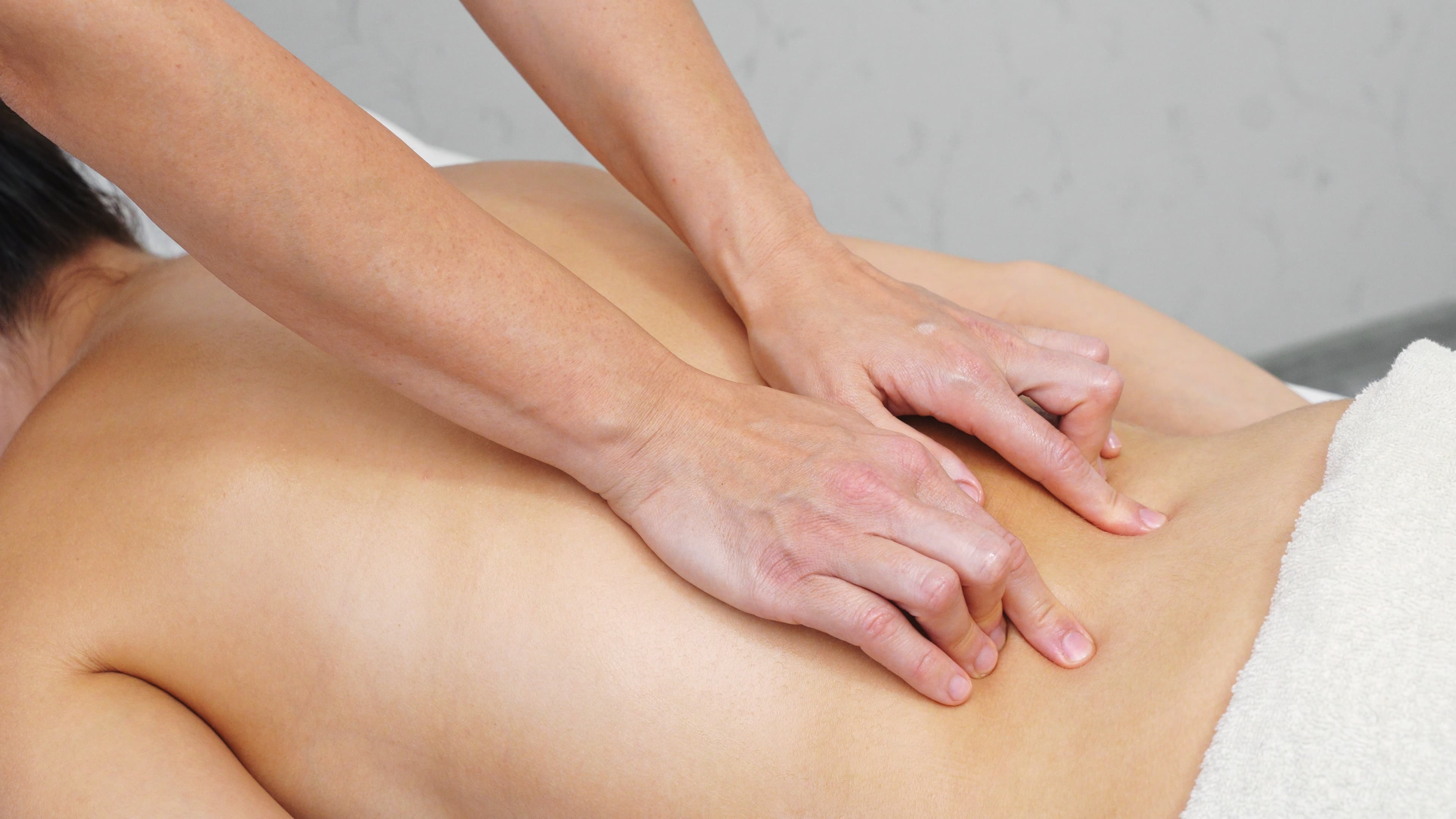6.Shiatsu pentru zona lombara.jpg